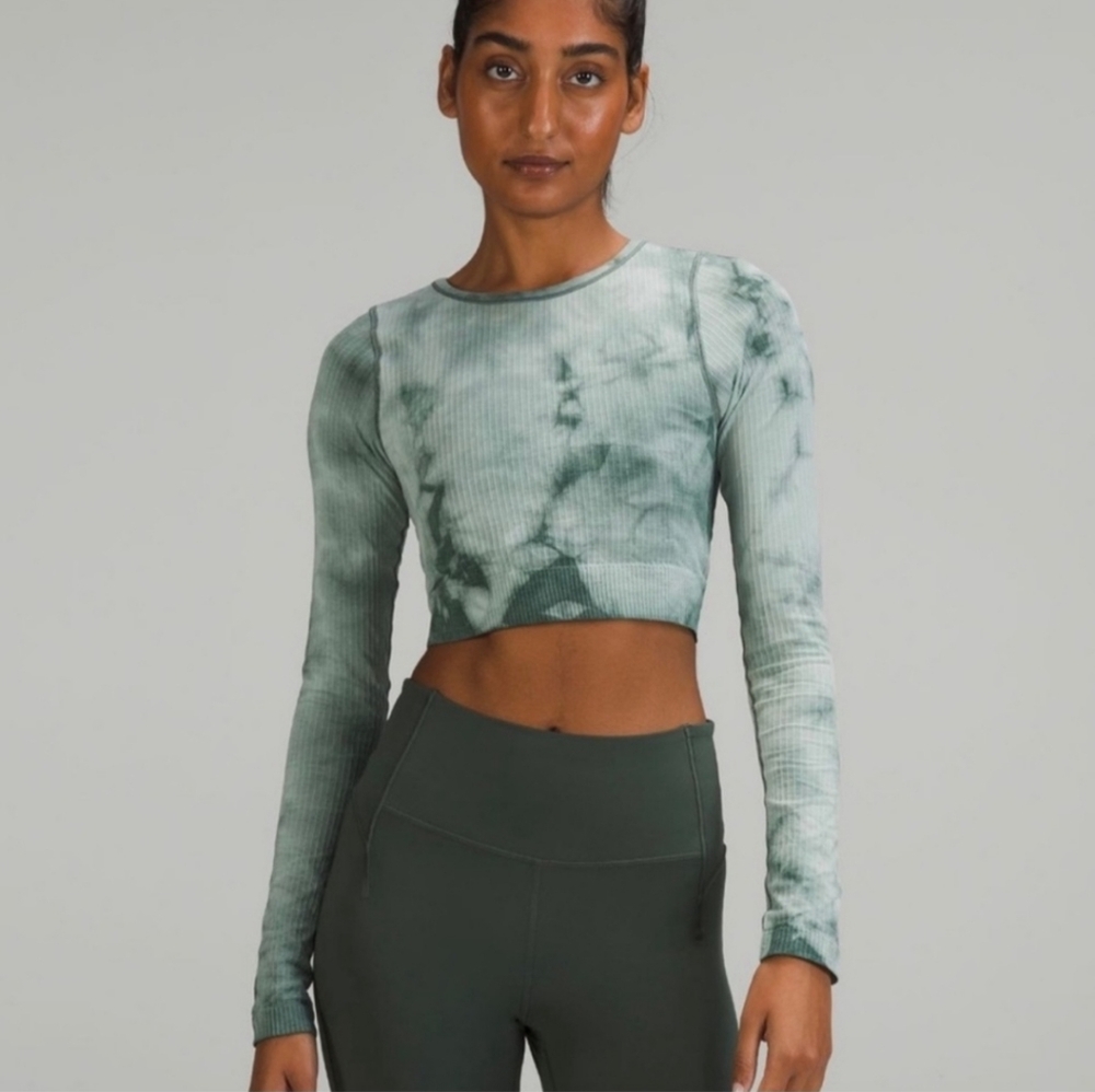NEW Lululemon Ebb to Street
